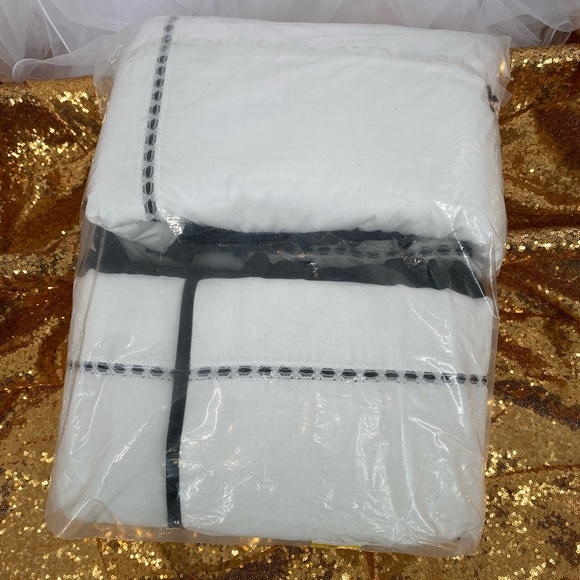 Baby Doll looking baby Bedding Unique Cradle Bedding Set, for baby’s crib - Picture 5 of 8